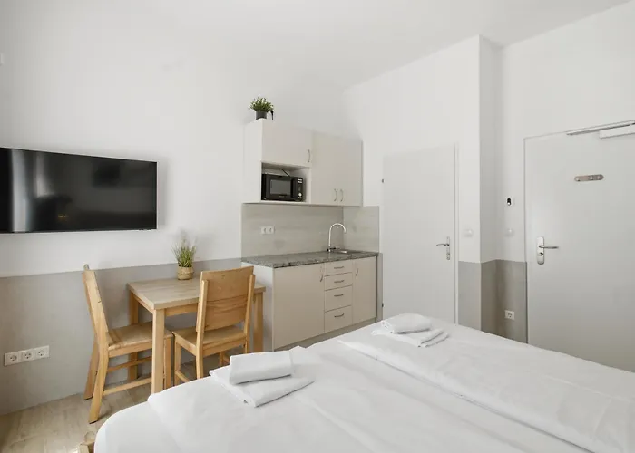 Ajo Apartments - Messe City Flat - Self-Check-In Viena